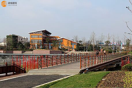 國家綠建區混合木結構主展館