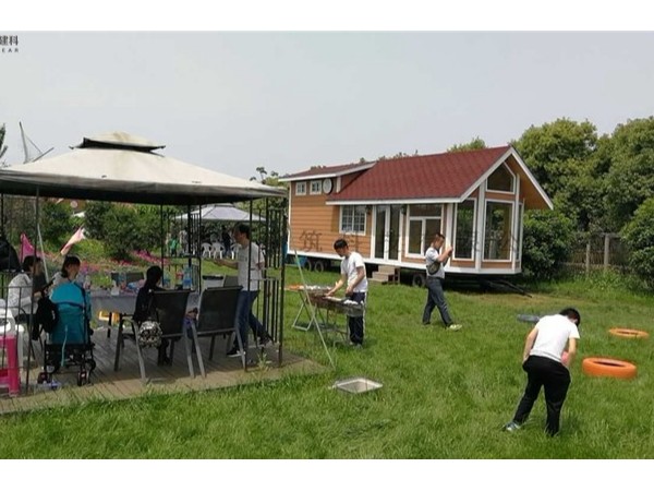 山水悠悠，移動木屋作伴